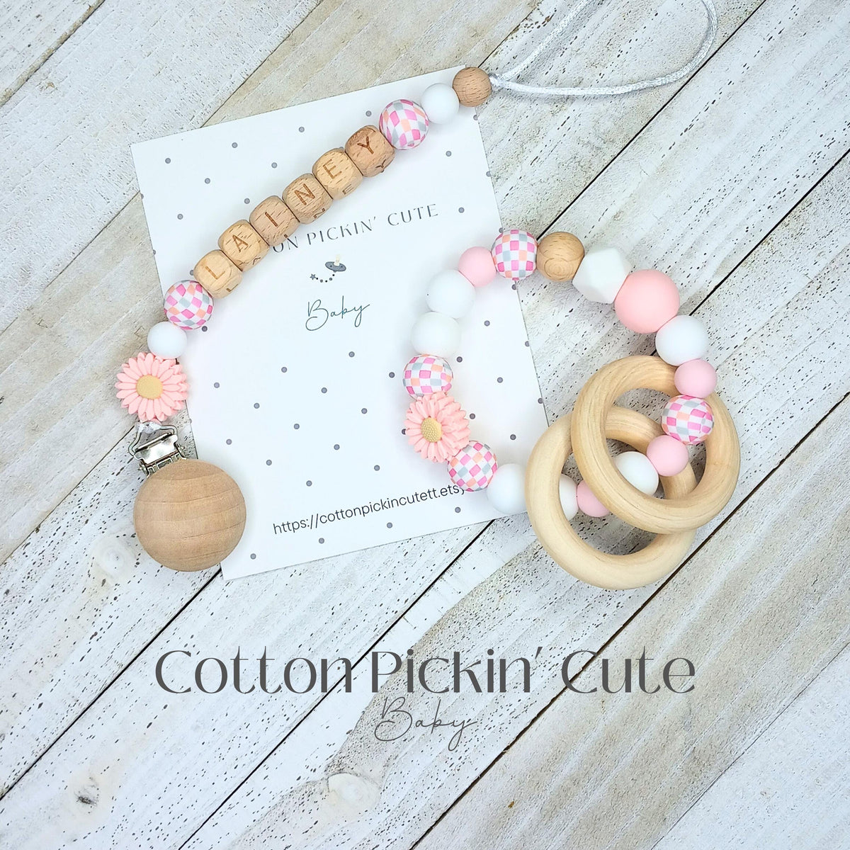 Baby shower personalized Custom Holder Clip Hostess gift from Aunt Newborn accessory Coming Home gift for new mom Keepsake